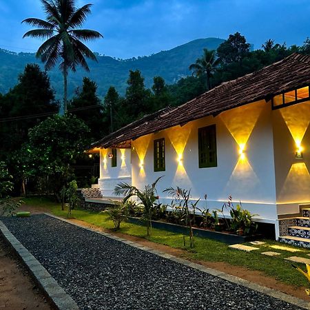Calm Shack - 2 Bedroom-Boutique Farm Stay Munnar Exterior photo