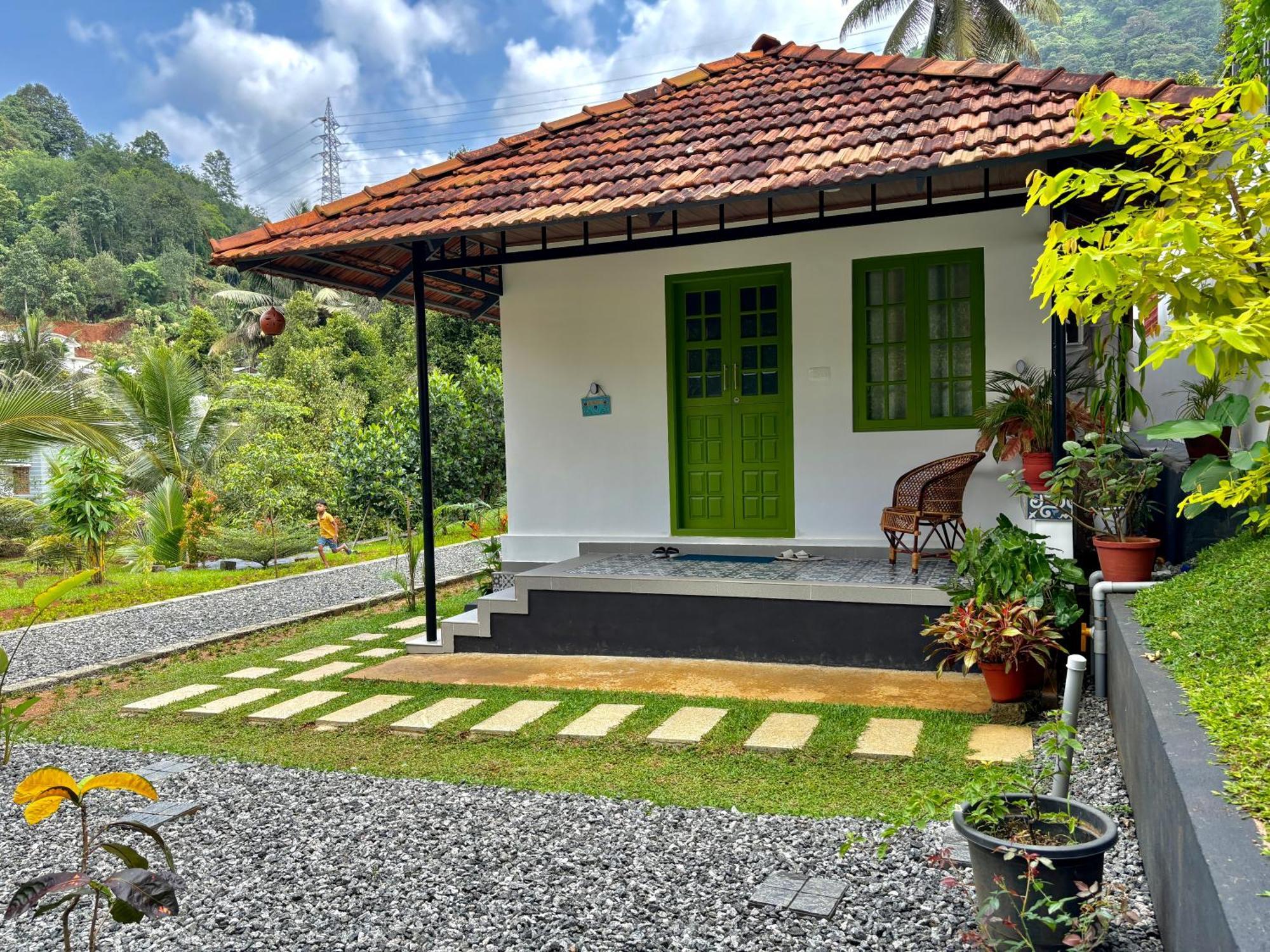 Calm Shack - 2 Bedroom-Boutique Farm Stay Munnar Exterior photo